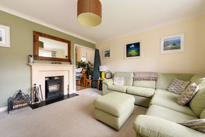 Sitting Room- click for photo gallery